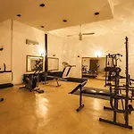 Bone Club Svs 酒店 阿拉尼亚